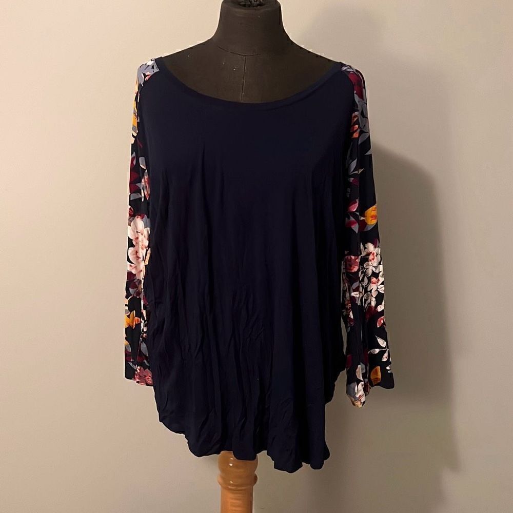 Ana A New Approach Women's Navy Blue Floral Sleeve Boat Neck Blouse Size Large